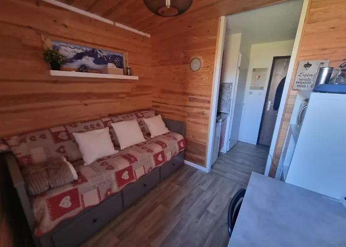 Chez Gaspard Le Montagnard Апартаменты Ле дез Альп